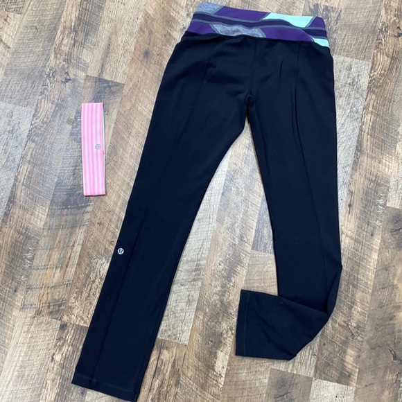 lululemon athletica Pants - Wow womens Lululemon black long athletic leggings size 6!